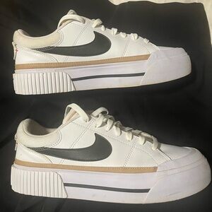 Size 9.5 - Nike Court Legacy Lift Low White Hemp W